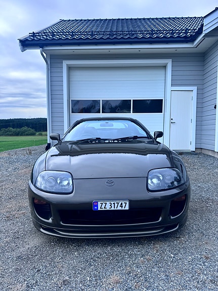 Toyota Supra 3 of 5