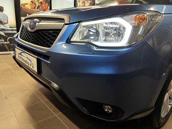Subaru Forester 13 of 30