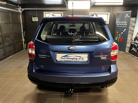 Subaru Forester 15 of 30