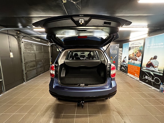 Subaru Forester 16 of 30