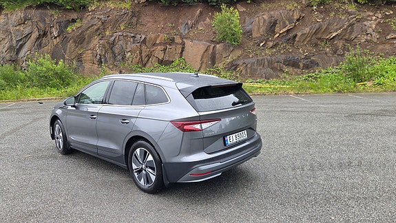 Skoda Enyaq 6 of 16