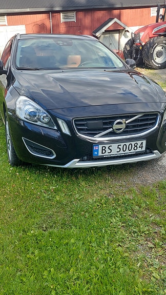Volvo V60 7 of 15