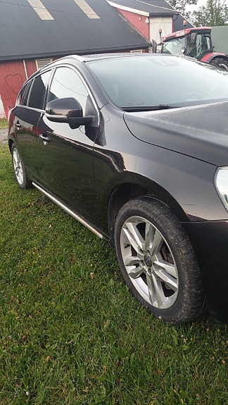 Volvo V60 13 of 15