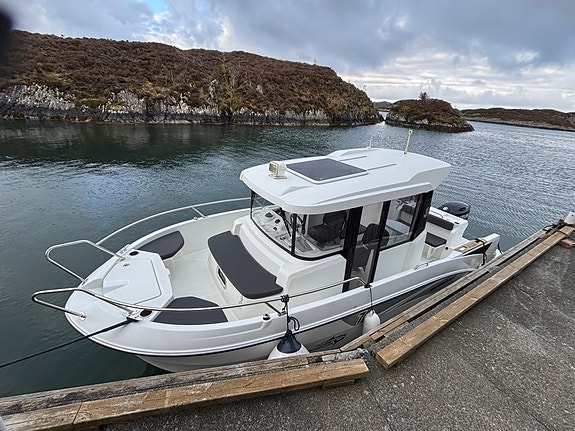 Baracuda 7 med 200 hk Suzuki 2019 mod. Meget velholdt 8 of 23