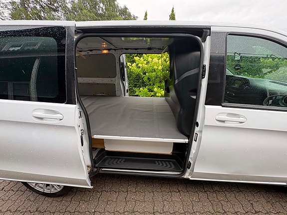 Mercedes-Benz Vito 119 16 of 17