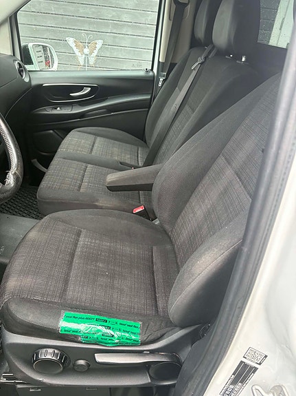 Mercedes-Benz Vito 119 14 of 17