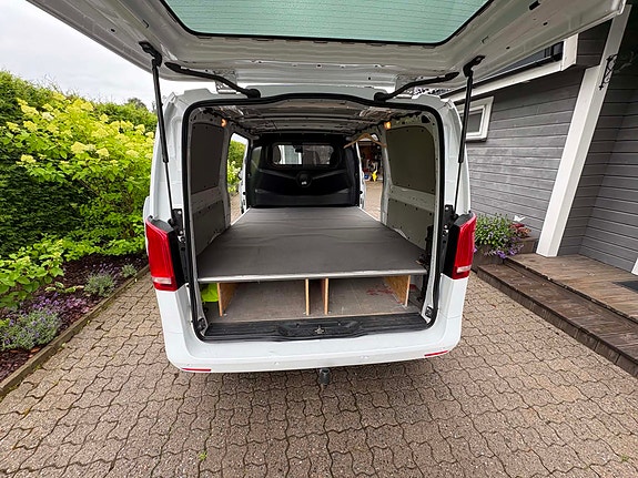 Mercedes-Benz Vito 119 8 of 17