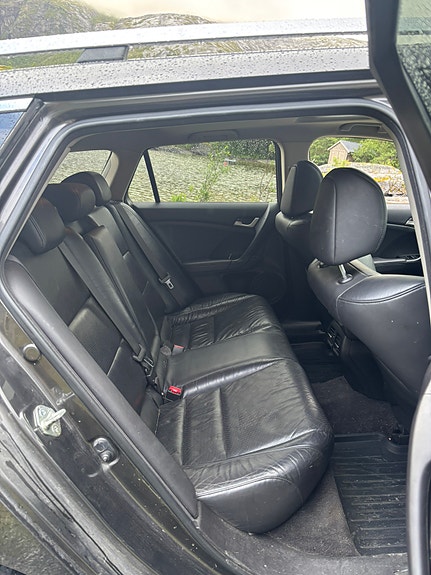 Honda Accord 6 of 12