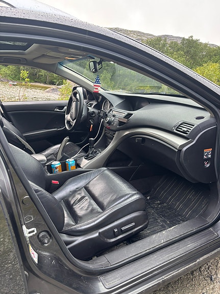 Honda Accord 5 of 12