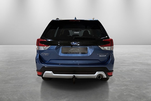 Subaru Forester 6 of 30