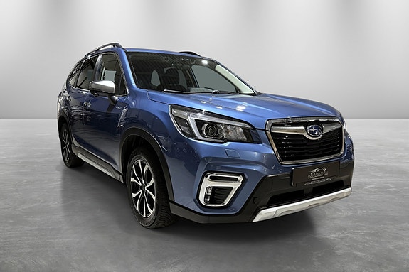 Subaru Forester 11 of 30