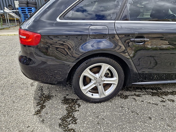 Audi A4 7 of 13