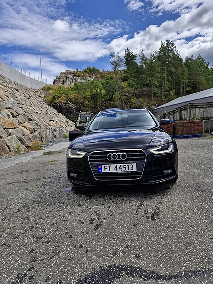 Audi A4 2 of 13