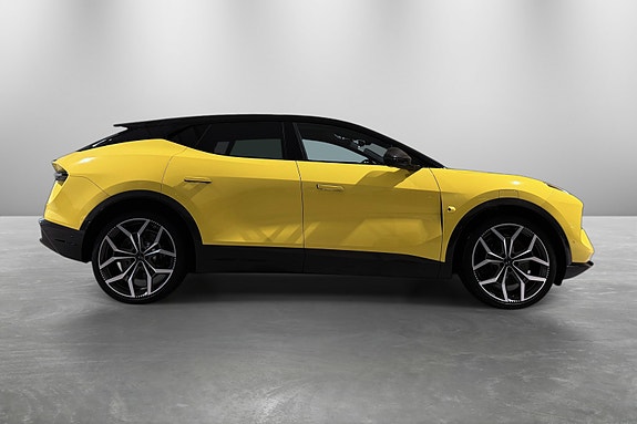 Lotus Eletre 9 of 30