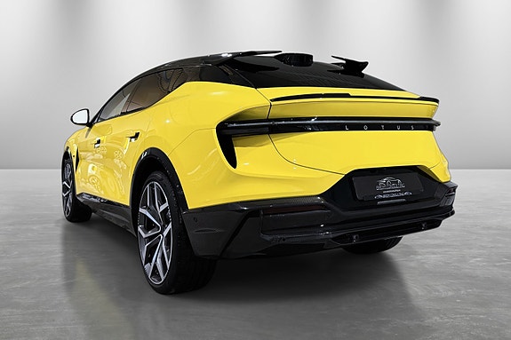 Lotus Eletre 5 of 5