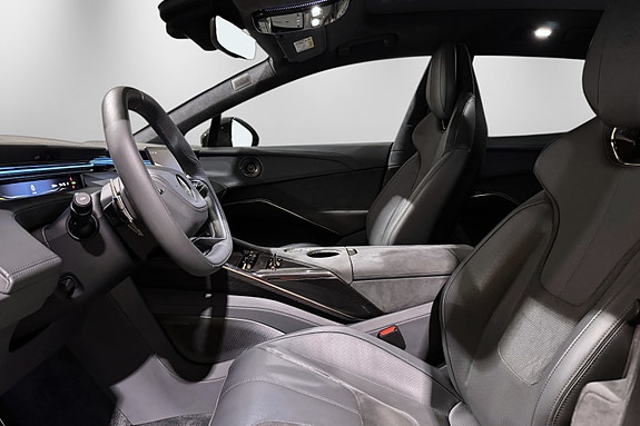Lotus Eletre 21 of 30