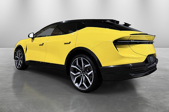Lotus Eletre 4 of 5