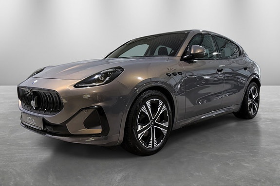 Maserati Grecale 2 of 5