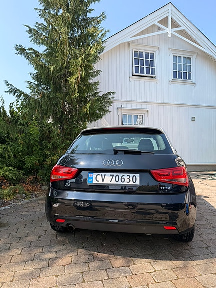 Audi A1 3 of 26