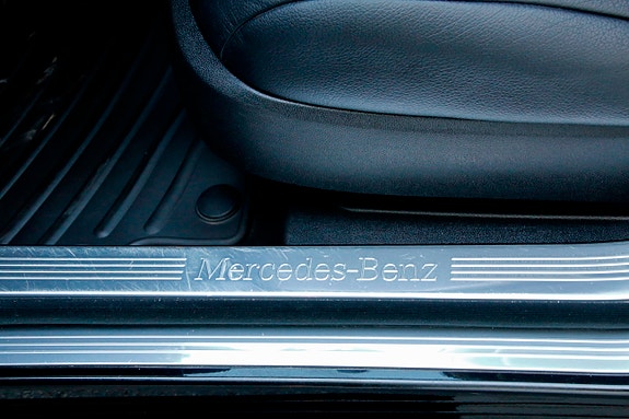 Mercedes-Benz S250 16 of 30