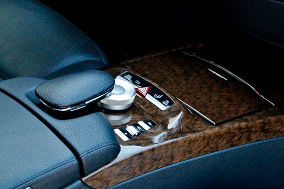 Mercedes-Benz S250 23 of 30