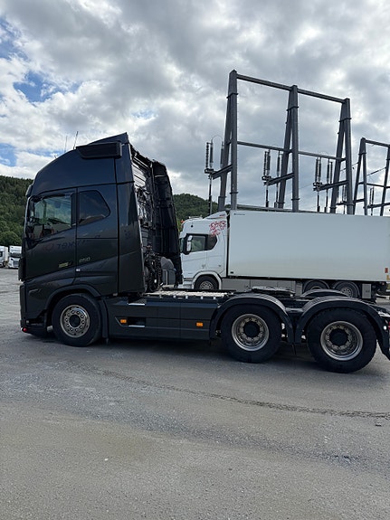 Volvo FH 650 6x4 5 of 5