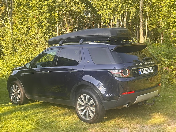 Land Rover Discovery Sport 3 of 30