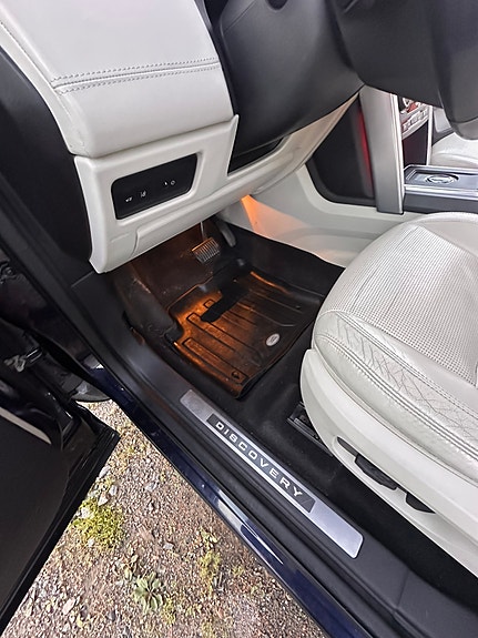 Land Rover Discovery Sport 13 of 30