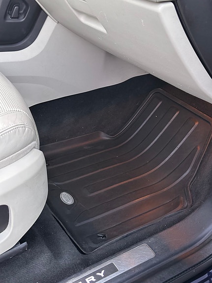 Land Rover Discovery Sport 17 of 30