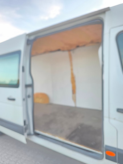 Opel Movano 24 of 28