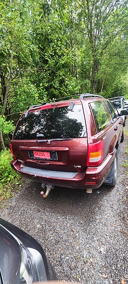 Jeep Grand Cherokee 5 of 5