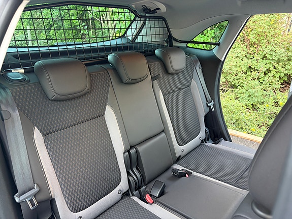 Opel Crossland X 11 of 27