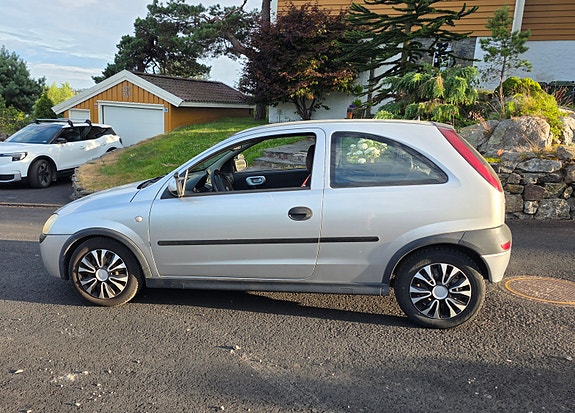 Opel Corsa 5 of 5