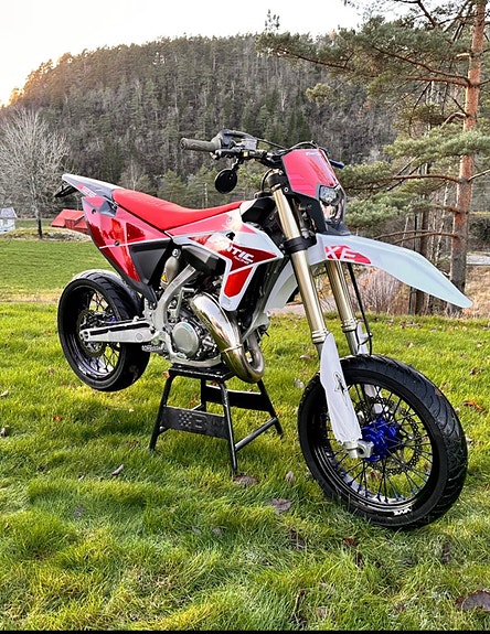 Fantic XE125 8 of 9