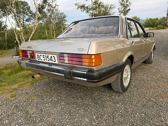 Ford Granada 6 of 14