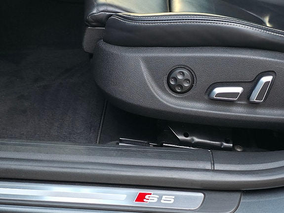 Audi S5 22 of 30