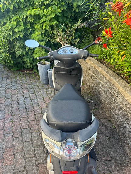 Piaggio Fly 50 3 of 4