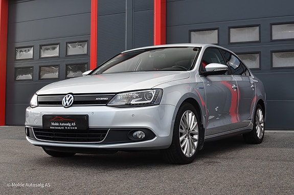 Volkswagen Jetta 4 of 5