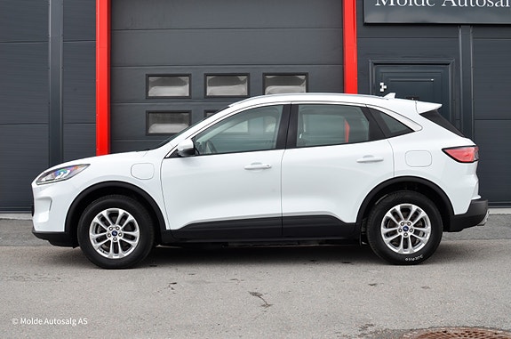Ford Kuga 4 of 5