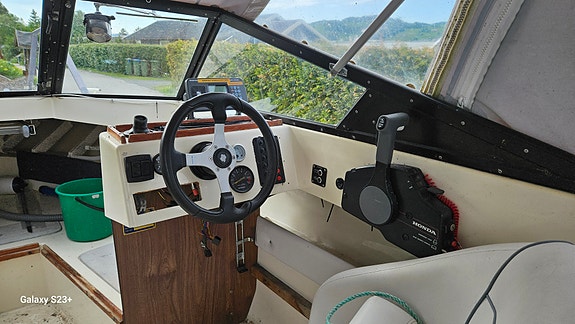 Daycruiser med honda 90HK 7 of 14