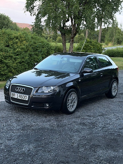 Audi A3 3 of 26