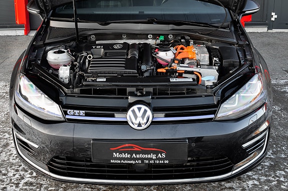 Volkswagen Golf VII 4 of 5