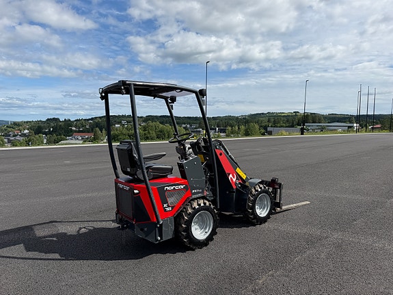 Norcar XC755 11 of 23