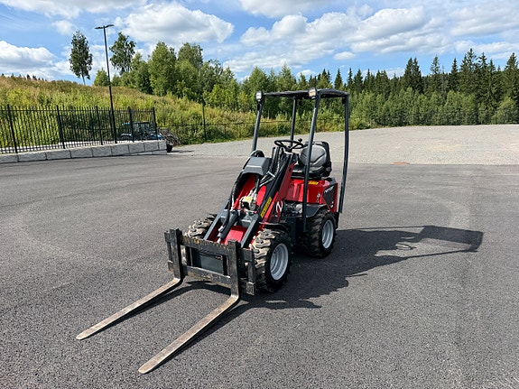 Norcar XC755 3 of 5