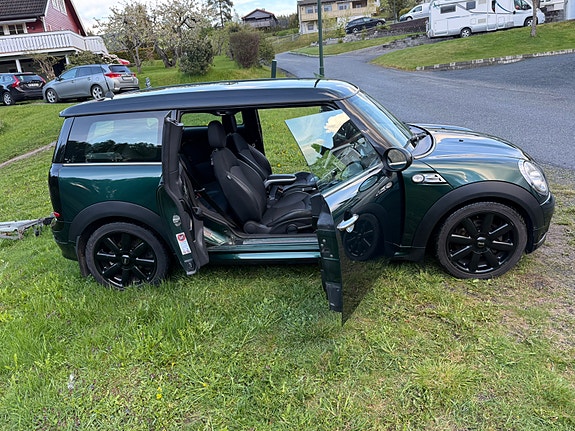 MINI Clubman Cooper D 7 of 18