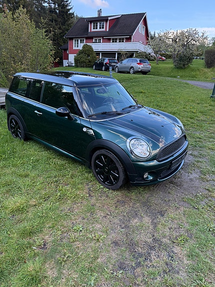 MINI Clubman Cooper D 3 of 18