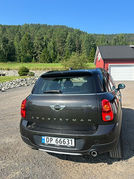 MINI Countryman Cooper D 3 of 5