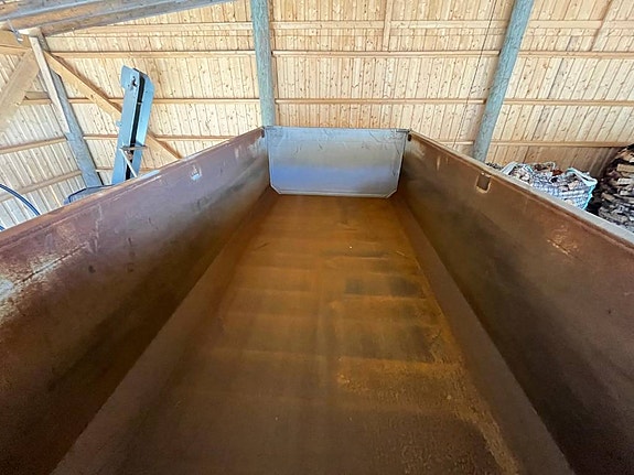Kel-Berg T 860 dump trailer 3-axle 12 of 29