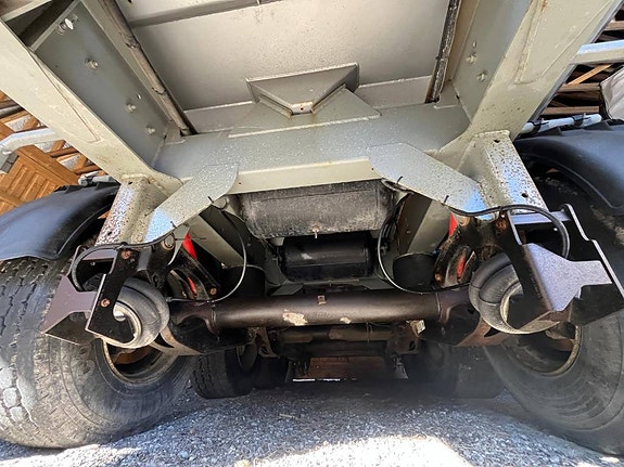 Kel-Berg T 860 dump trailer 3-axle 18 of 29