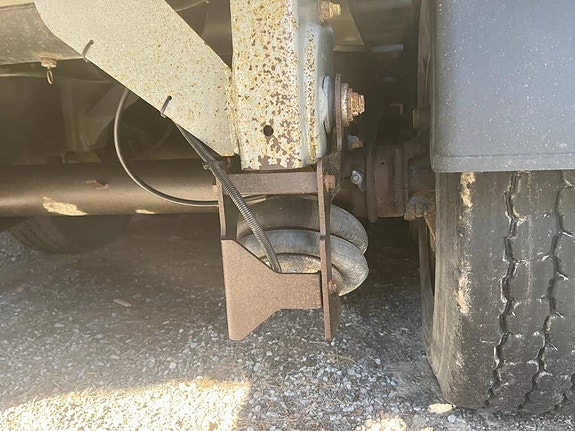 Kel-Berg T 860 dump trailer 3-axle 14 of 29